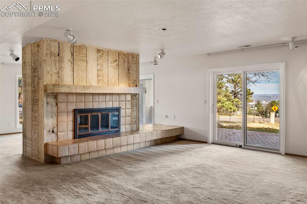 Image 28 of 48: No Description Available