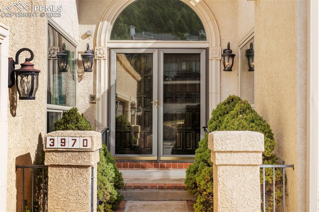 Image 3 of 48: No Description Available