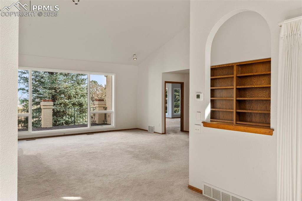 Image 7 of 48: No Description Available