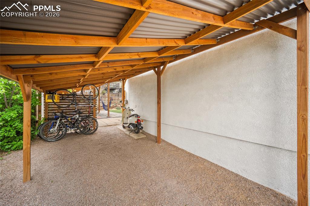 Image 28 of 48: Patio