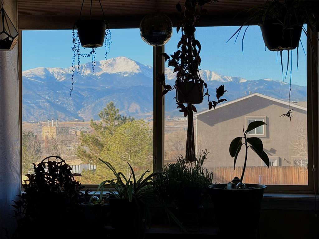 Image 24 of 36: View