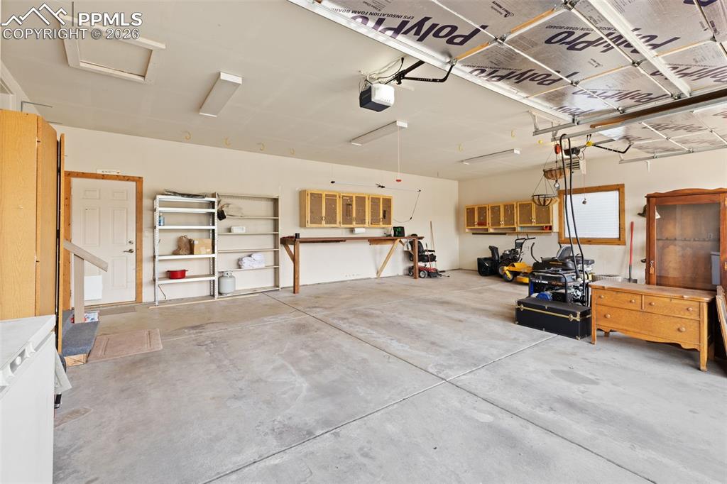 Image 45 of 45: Garage