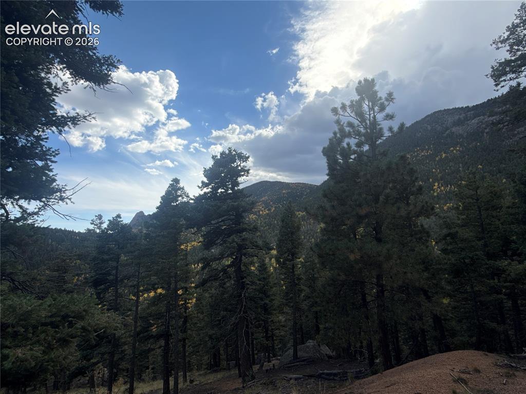 Image 8 of 21: Views if sentinel rock and the mountains