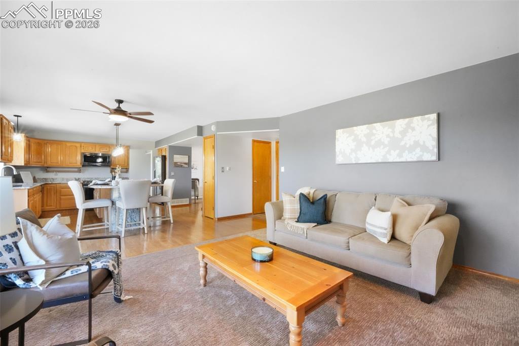 Image 30 of 50: Living Room