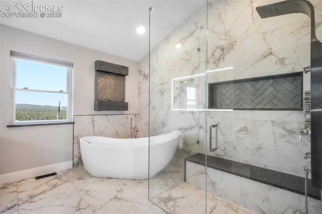 Image 34 of 50: Fully Renovated