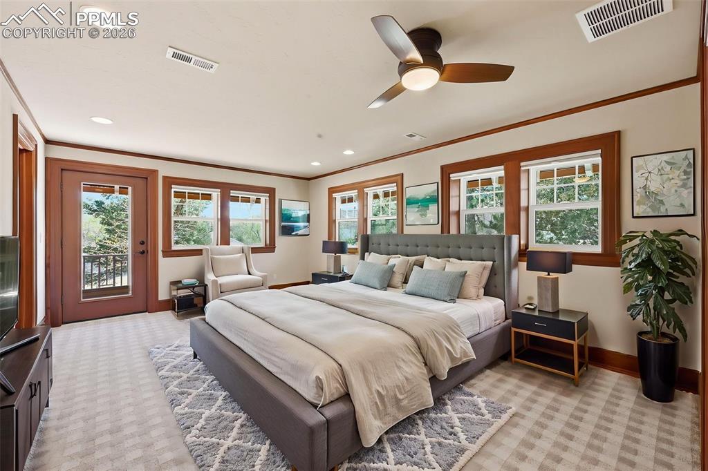 Image 29 of 47: Bedroom