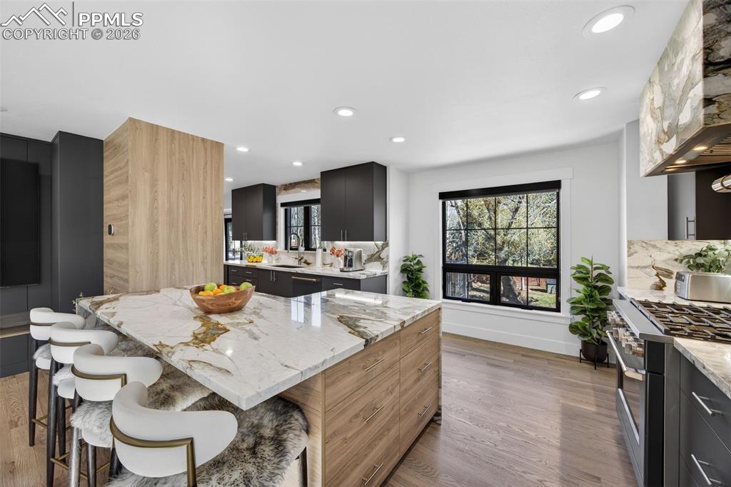 Image 12 of 47: Kitchen