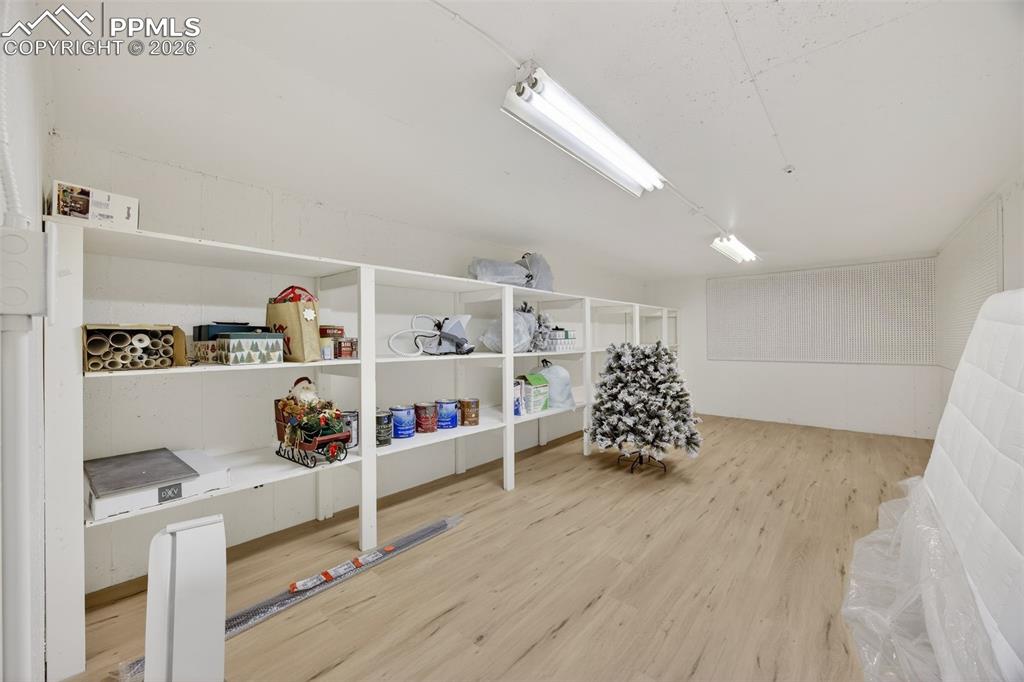 Image 29 of 47: Storage