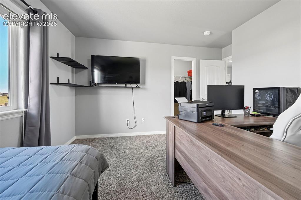 Image 16 of 47: Bedroom