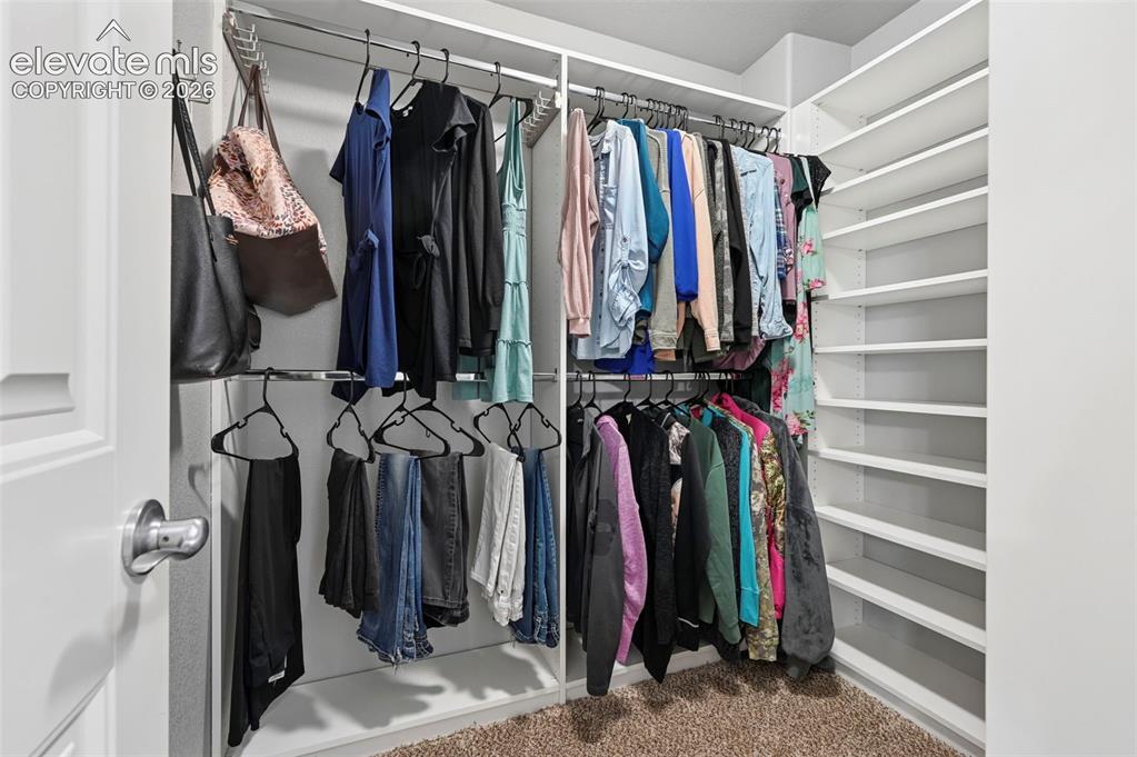 Image 27 of 47: Closet