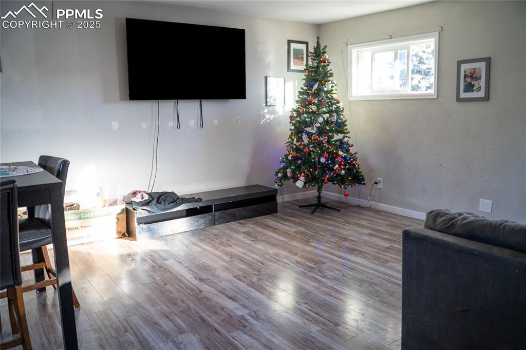 Image 2 of 15: Living Room