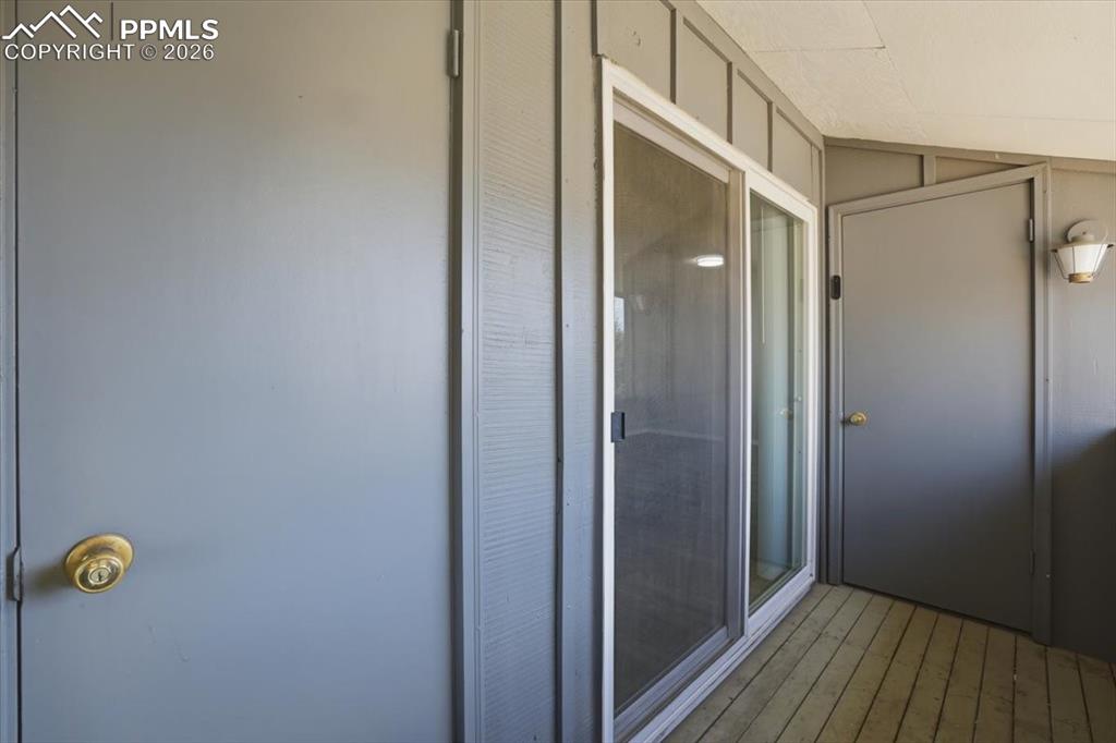 Image 28 of 34: Back deck.