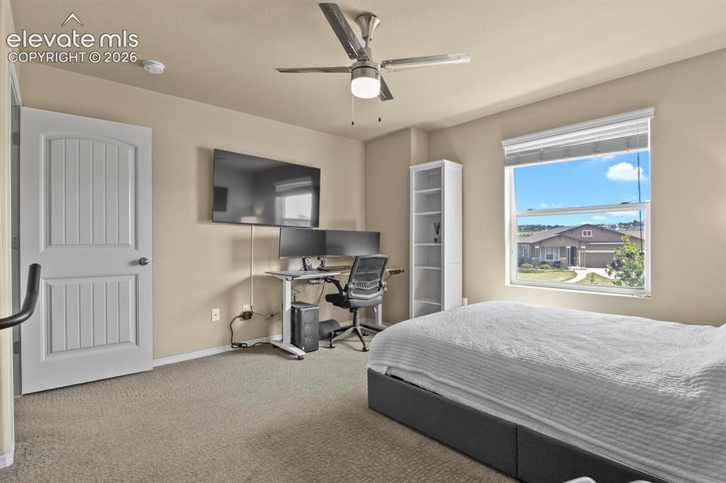 Image 31 of 48: Bedroom