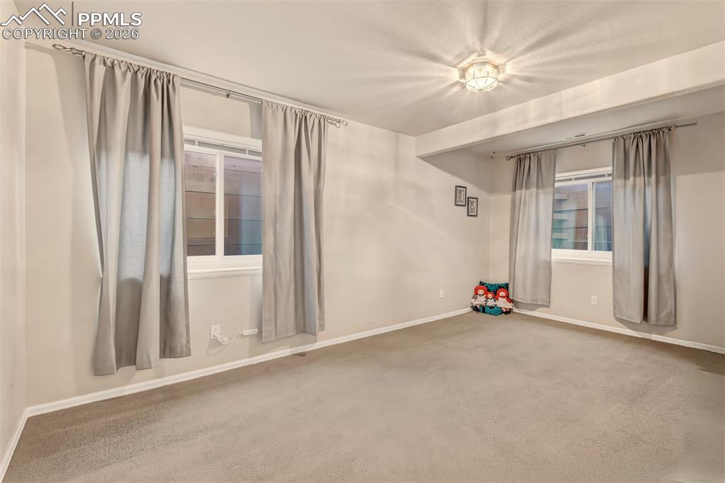 Image 25 of 30: Basement bedroom #3