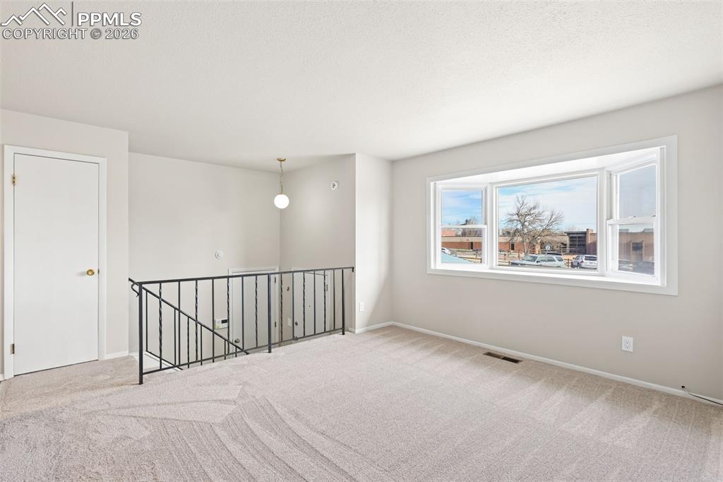 Image 3 of 25: Living Room