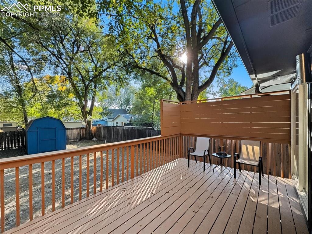 Image 26 of 34: Deck