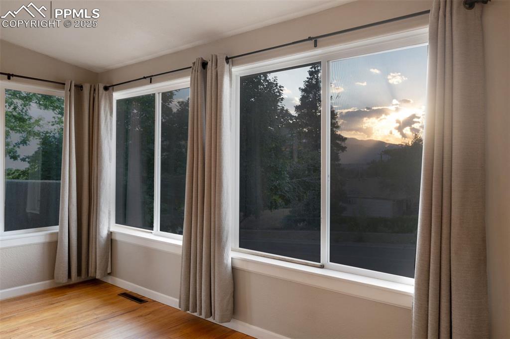 Image 10 of 43: lots of windows with views