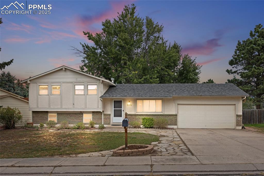 Caption: Welcome Home to this beautiful Tri level home!