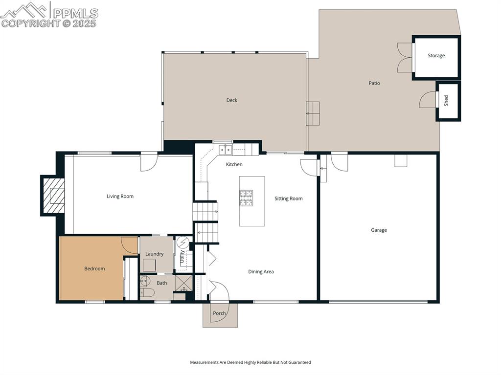 Image 14 of 50: Main and lower lever floor plan
