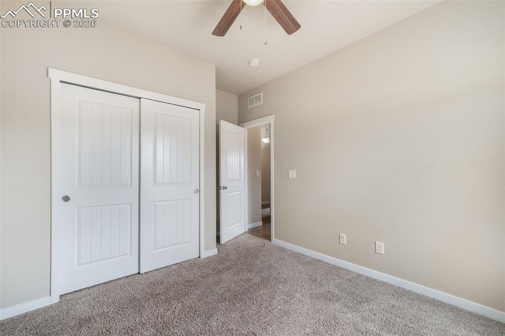 Image 24 of 49: Bathroom