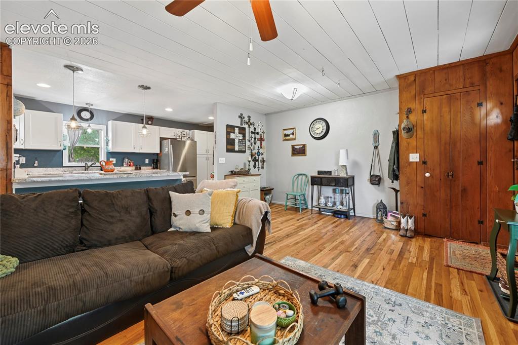 Image 10 of 28: Living Room