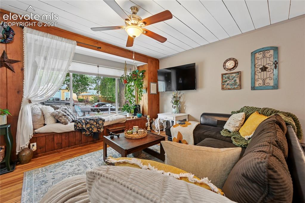 Image 12 of 28: Living Room