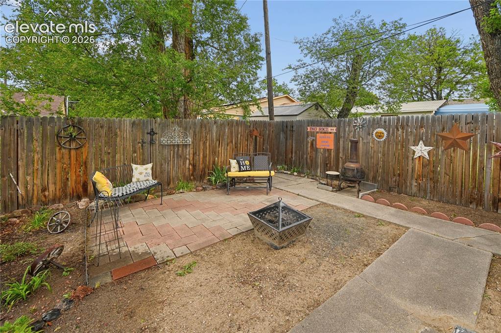 Image 8 of 28: Patio