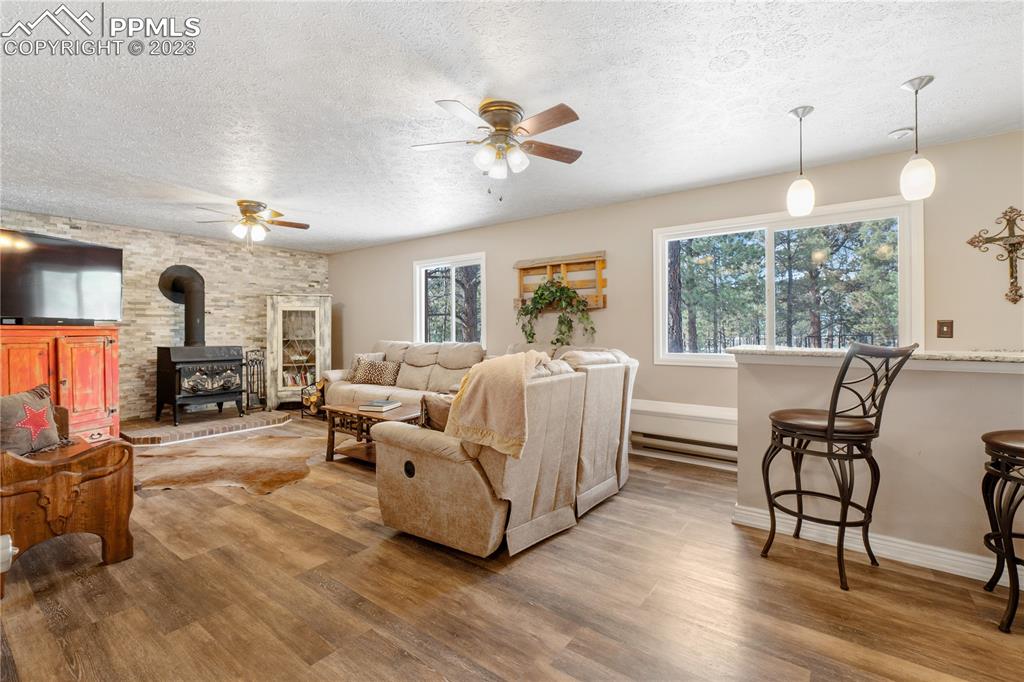 Listing 8798635, Image 10 of 49