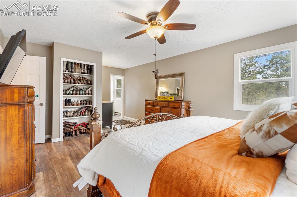 Listing 8798635, Image 26 of 49
