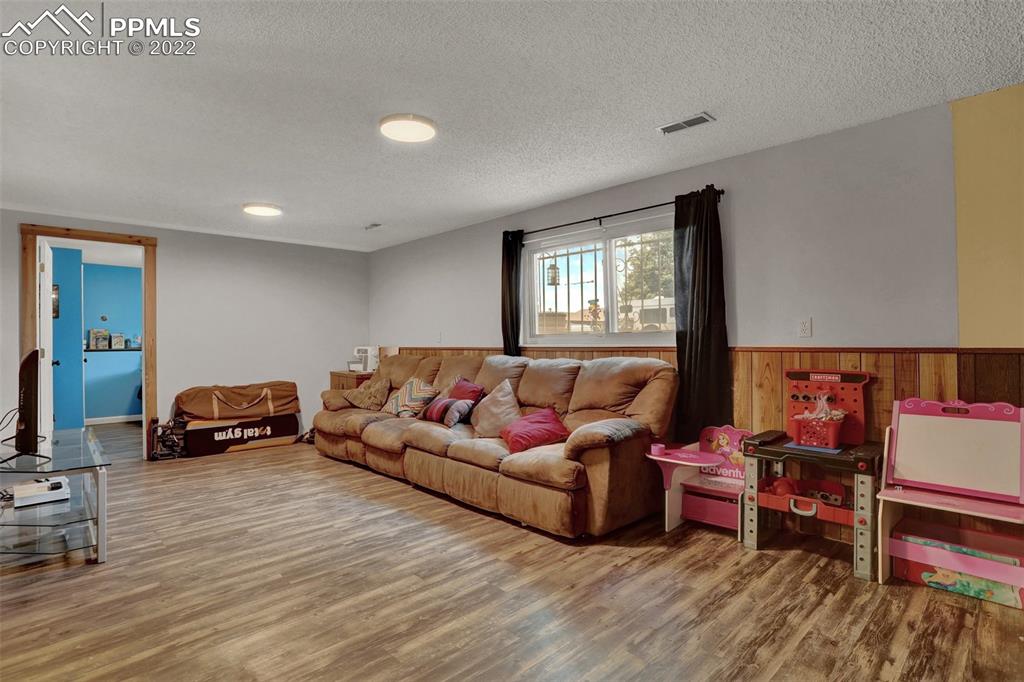 Listing 8800364, Image 20 of 25
