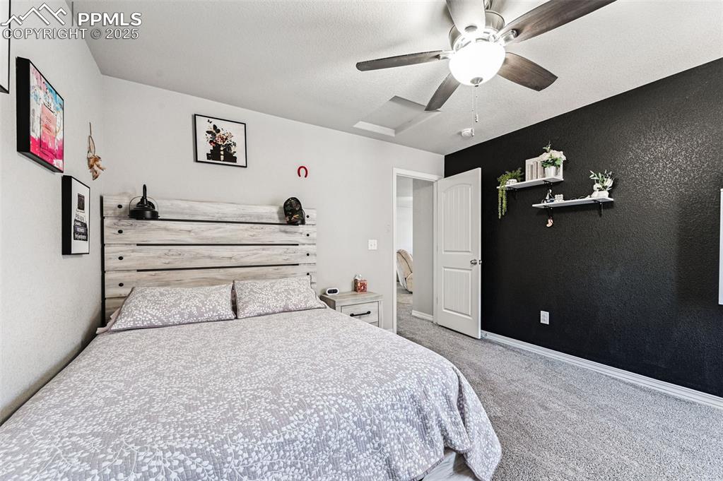 Image 24 of 49: Bedroom