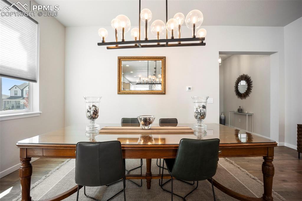 Image 11 of 48: Office