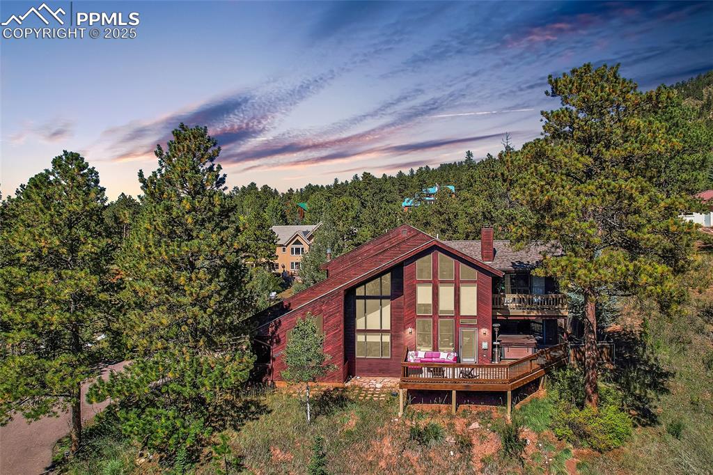 Caption: Majestic Mountain Retreat