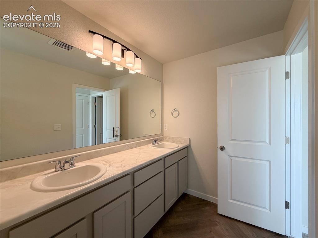 Image 19 of 37: Master Bathroom