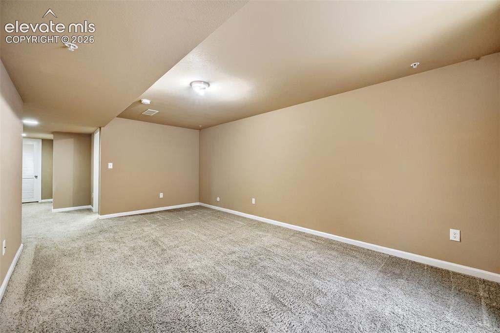 Image 20 of 25: basement