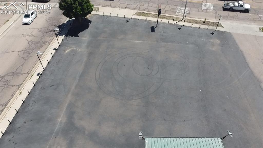 Image 22 of 28: Drone / aerial view