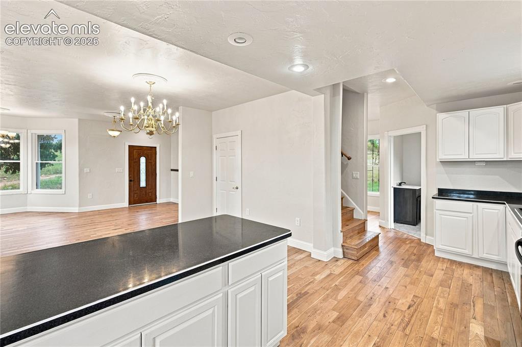 Image 12 of 43: Kitchen