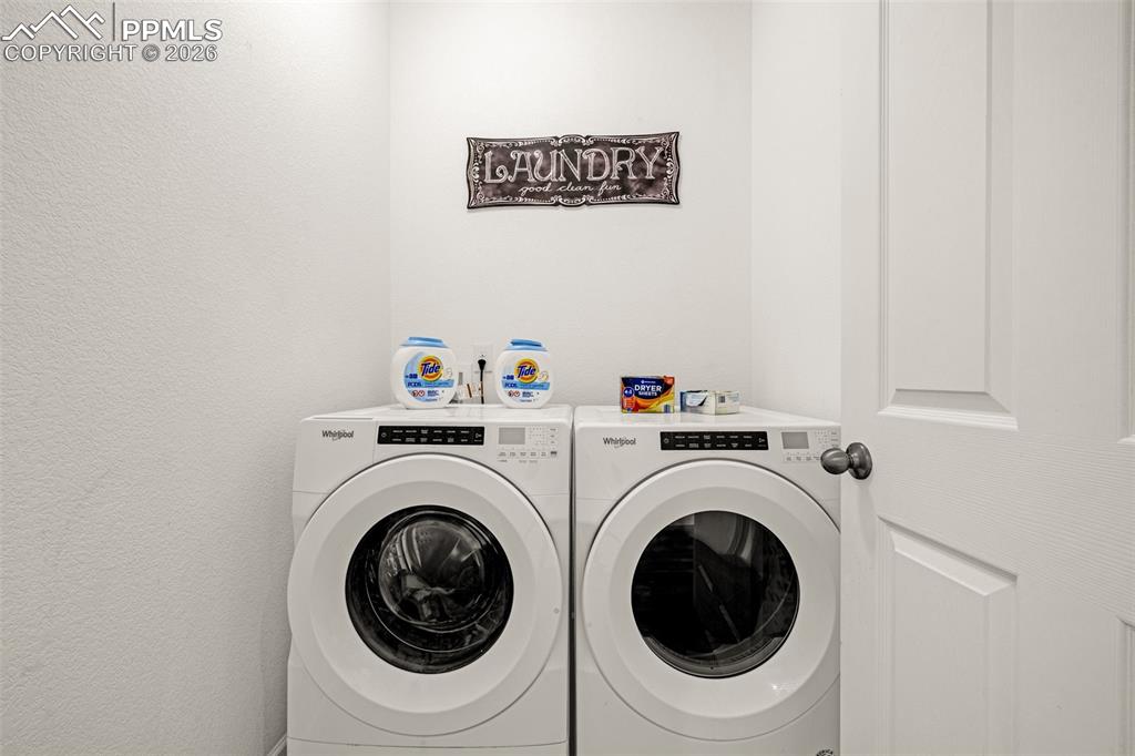 Image 16 of 39: Laundry