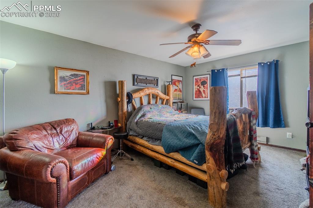 Image 9 of 25: Master Bedroom