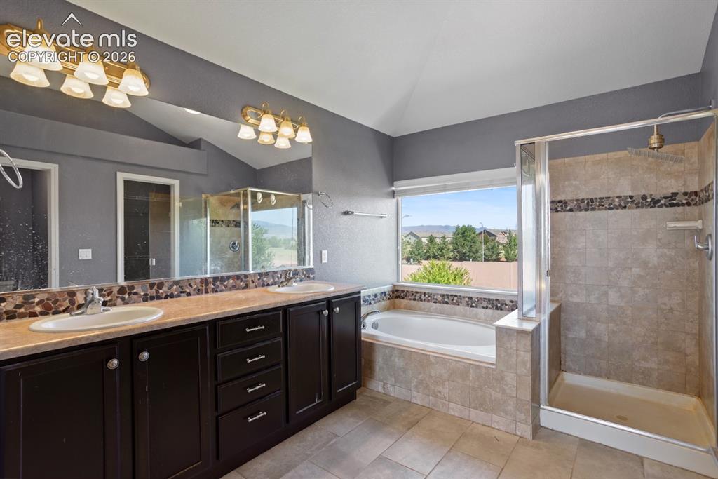 Image 14 of 27: Master Bathroom