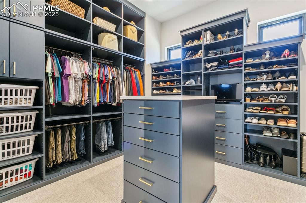 Image 28 of 50: Custom master closet