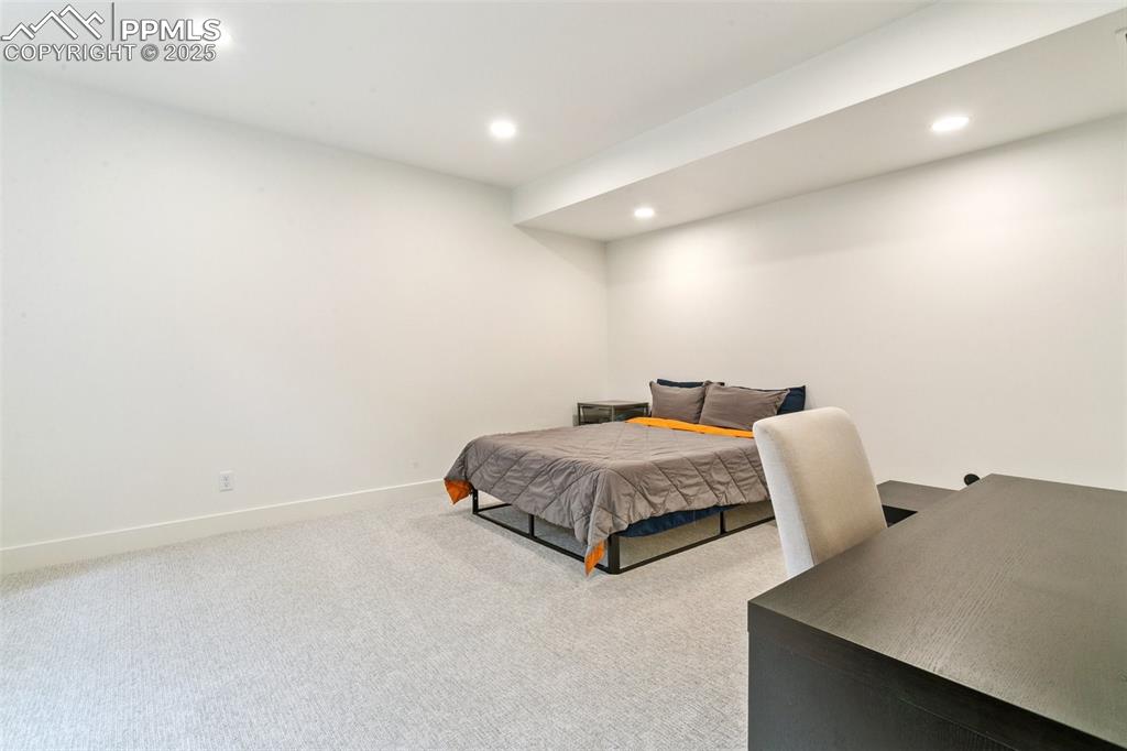 Image 42 of 50: 3rd bedroom on lower level 