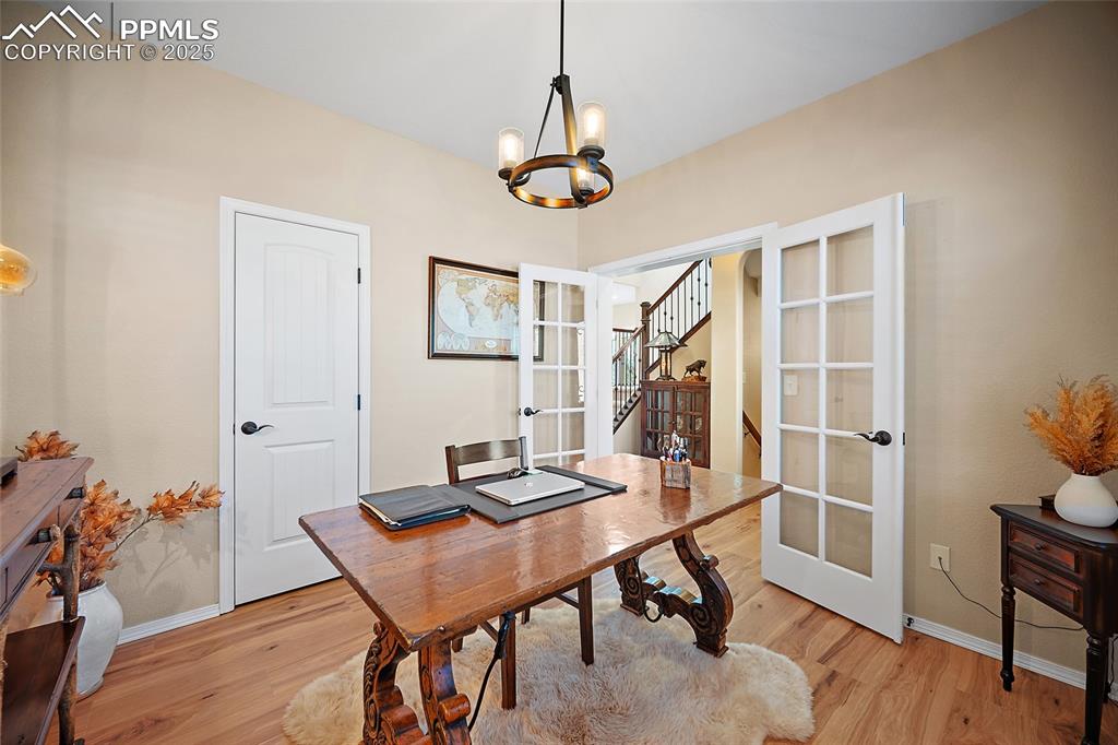 Image 7 of 45: Office