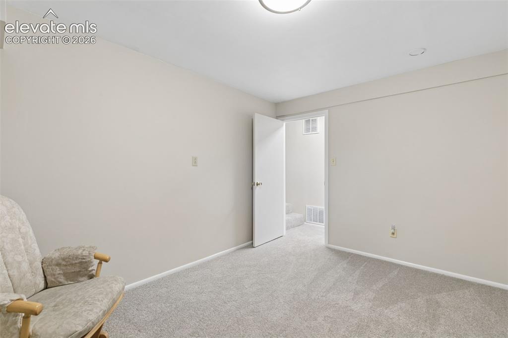 Image 44 of 48: Bedroom