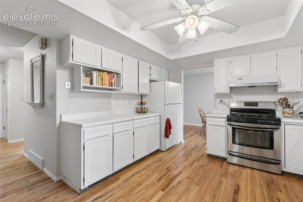Image 7 of 48: Gleaming hardwood floors
