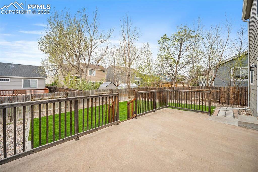 Image 35 of 41: Patio