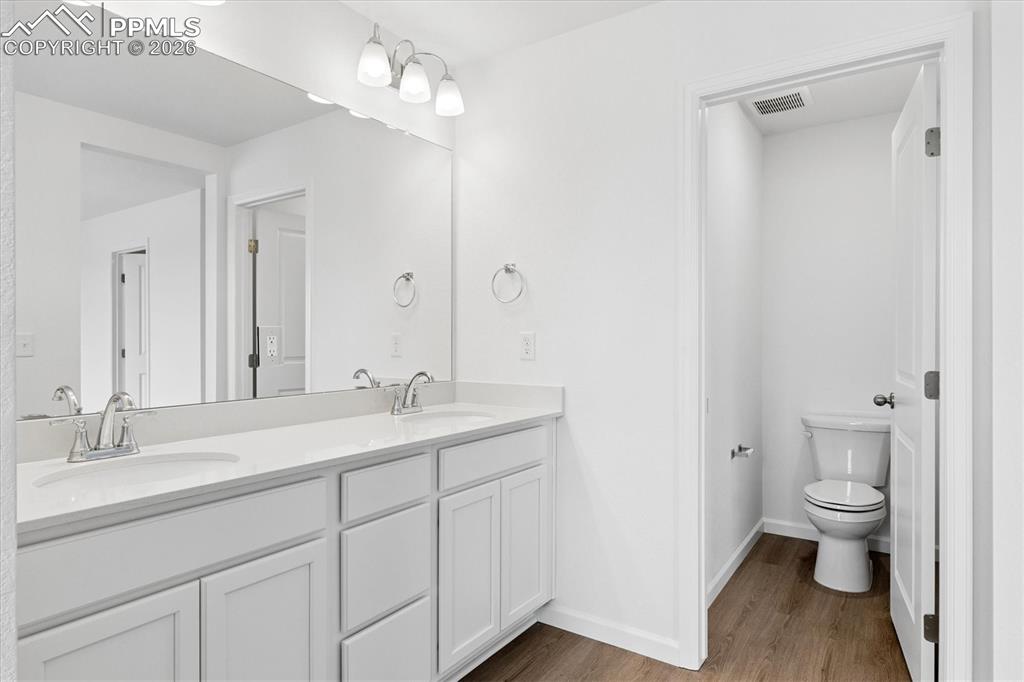 Image 14 of 22: No Description Available