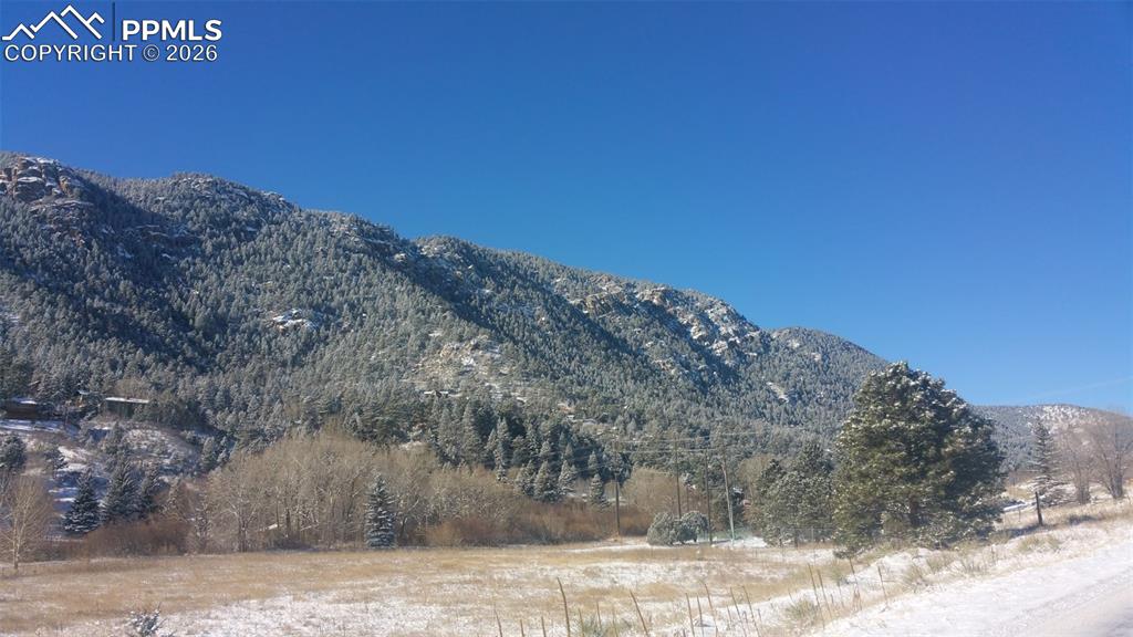 Image 26 of 31: View