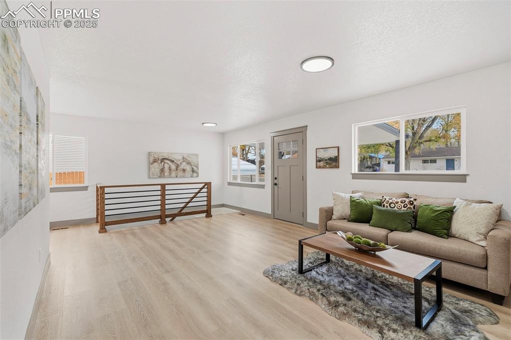 Image 7 of 47: Living Room