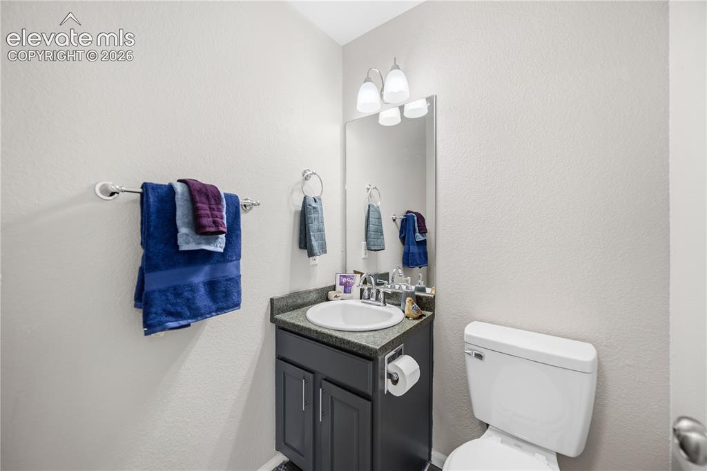 Image 15 of 48: Bathroom